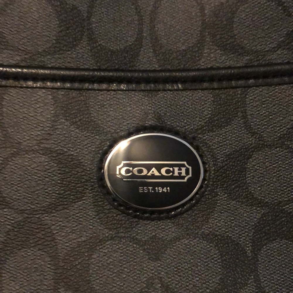 Coach Bag - Picture 2 of 7
